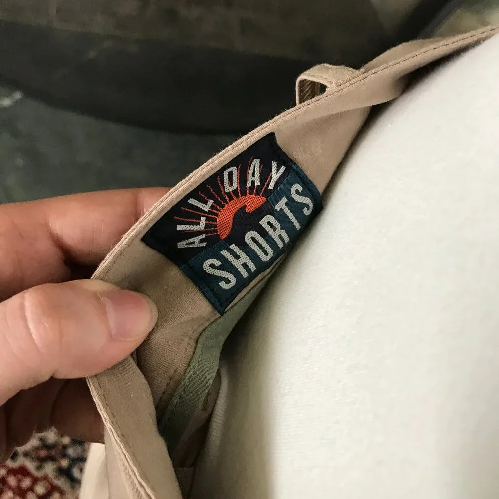 'Faherty' Khaki All Day Shorts - Size 40